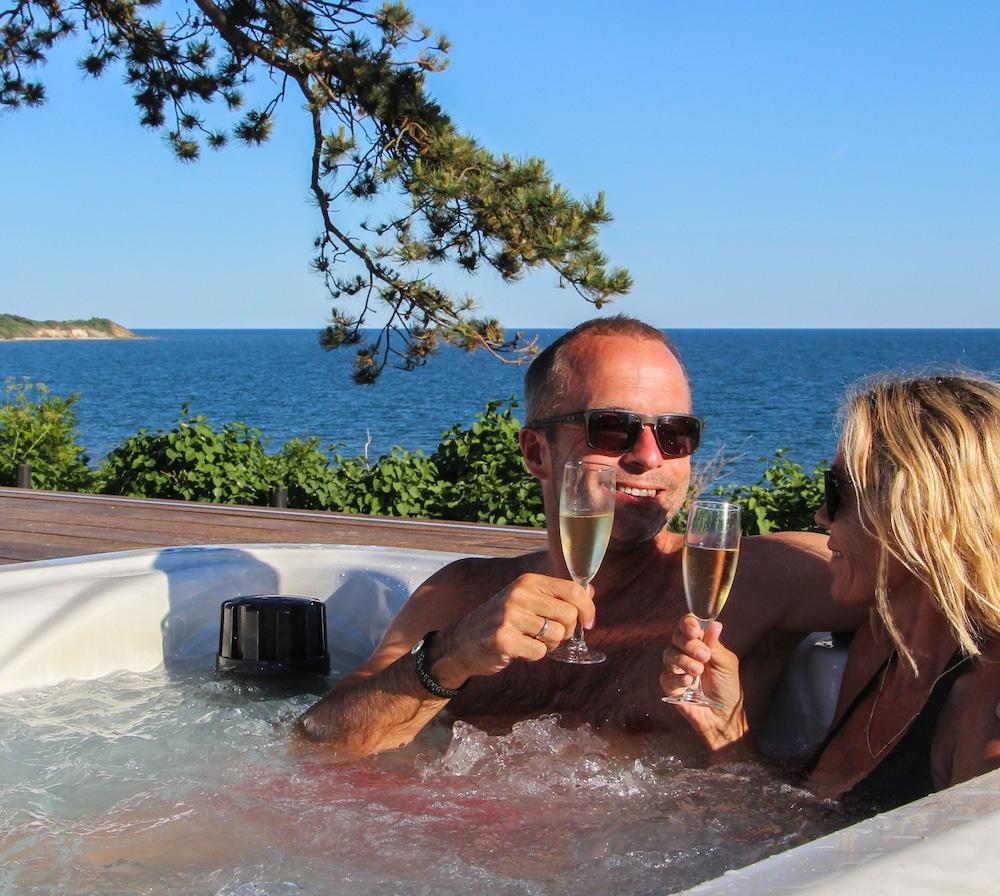 Fredensborg Badehotel Rønne Kültér fotó