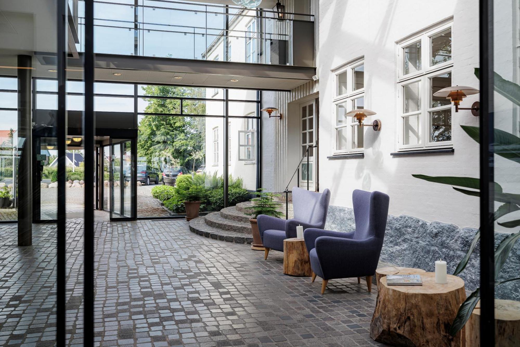 Fredensborg Badehotel Rønne Kültér fotó