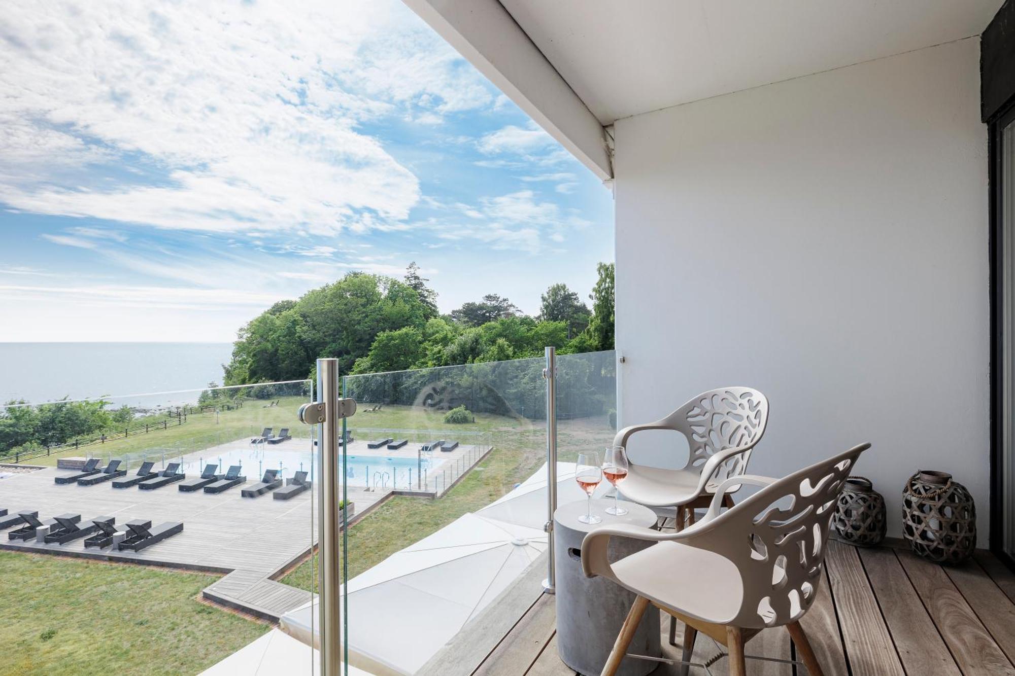 Fredensborg Badehotel Rønne Kültér fotó