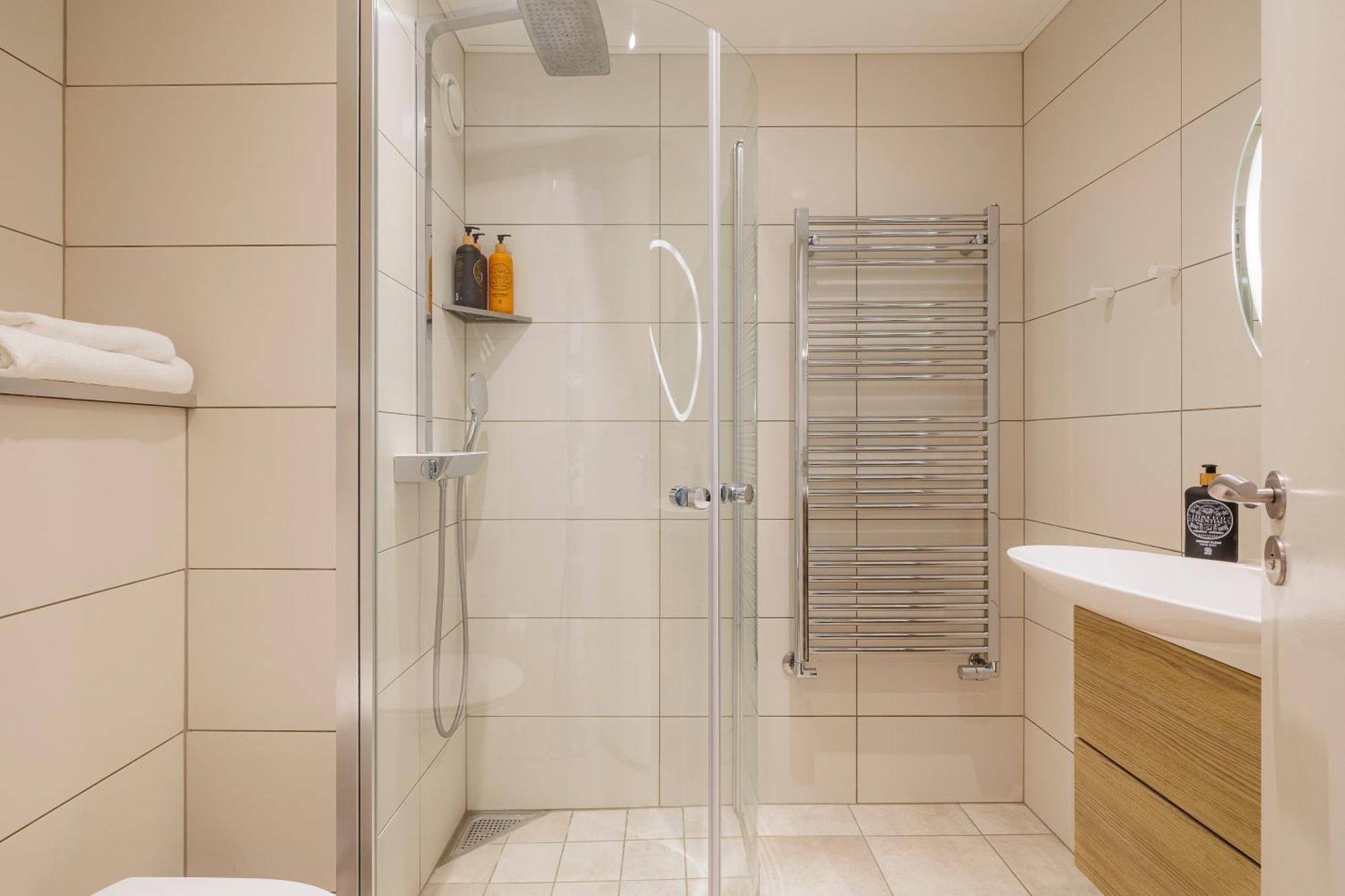 Fredensborg Badehotel Rønne Kültér fotó